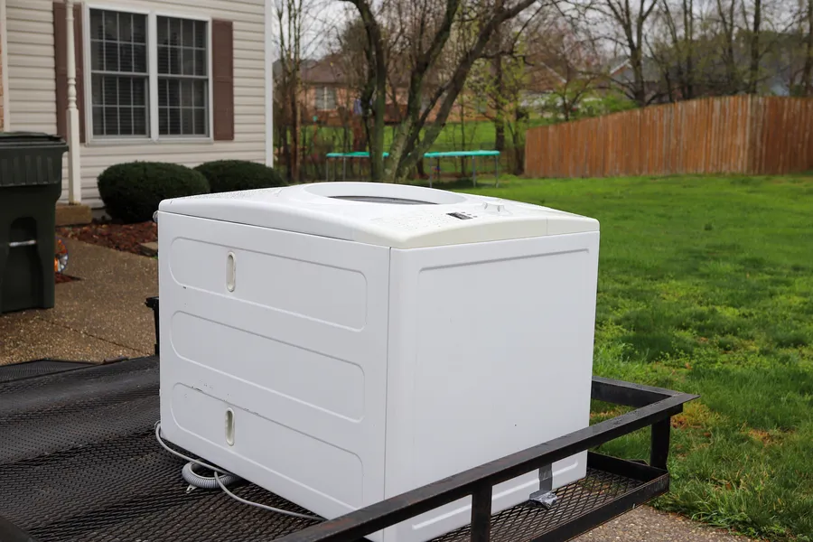 How Appliance Removal Works During A Residential Move in Orange, CA